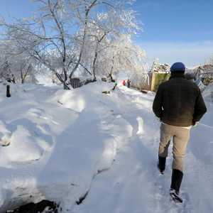 السلطات نفت تساقط الثلوج