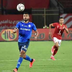 حسام حسن مهاجم فريق سموحة السكندري