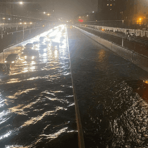 أمطار قياسية ضربت مدينة نيويورك