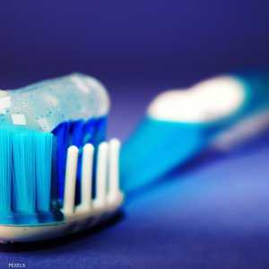 غسل الأسنان يعد أمرا ضروريا لصحة الإنسان