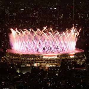 عرض مبهر للألعاب النارية في حفل الختام