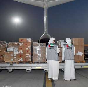 يستمر الجسر الجوي الإماراتي على مدار الساعة