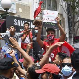 حل البرلمان التونسي جاء استجابة لمطالب الشعب