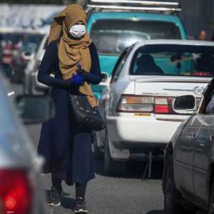 فتاة أفغانية في في أحد شوارع كابول