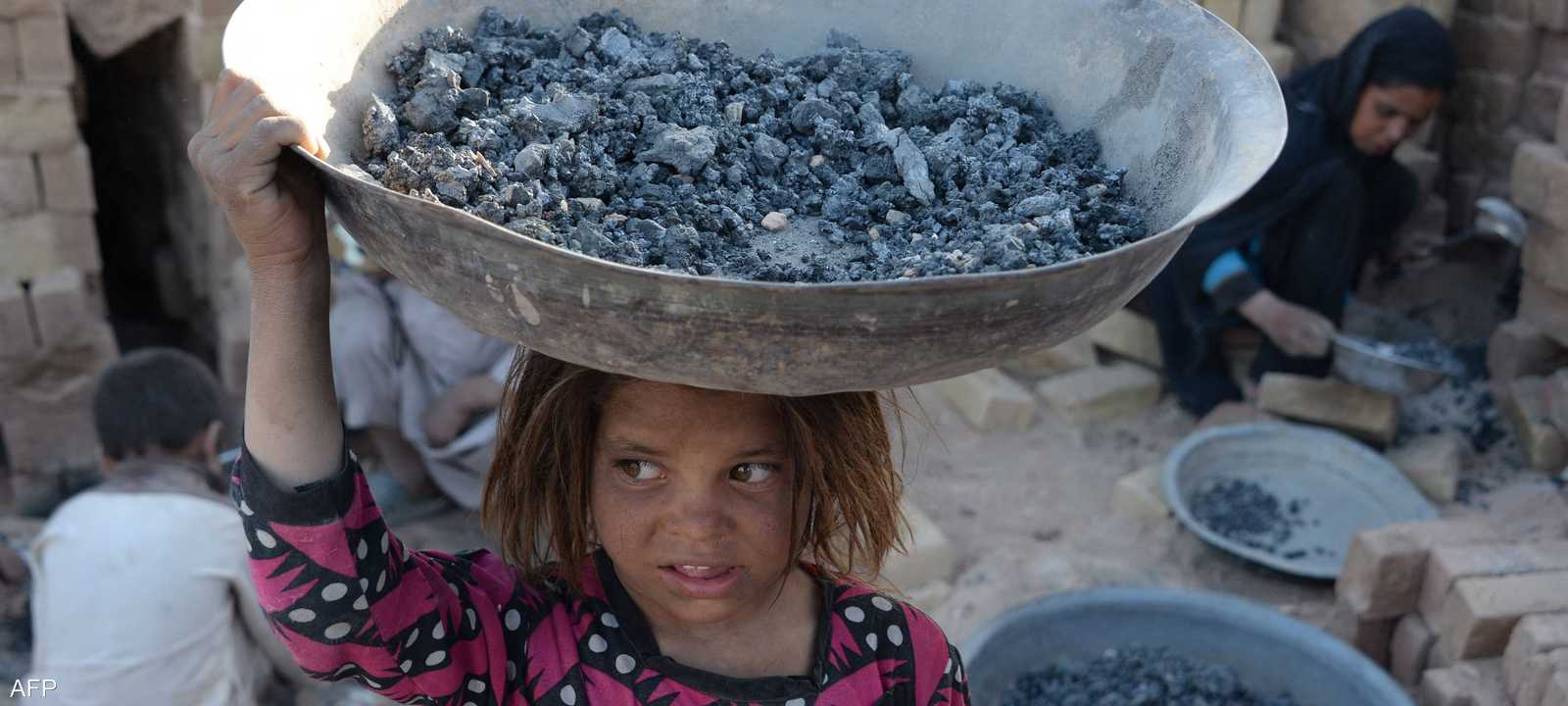 يعيش 72 في المئة من الأفغان تحت خط الفقر