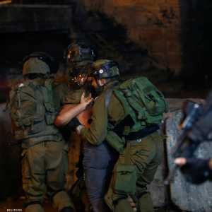 الجيش الإسرائيلي يعتقل فلسطينيا بالضفة- أرشيف