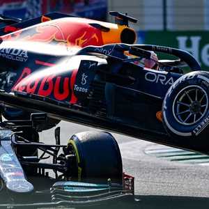 حادث الاصطدام مع لويس هاميلتون