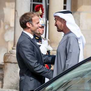 الرئيس الفرنسي يستقبل ولي عهد أبوظبي