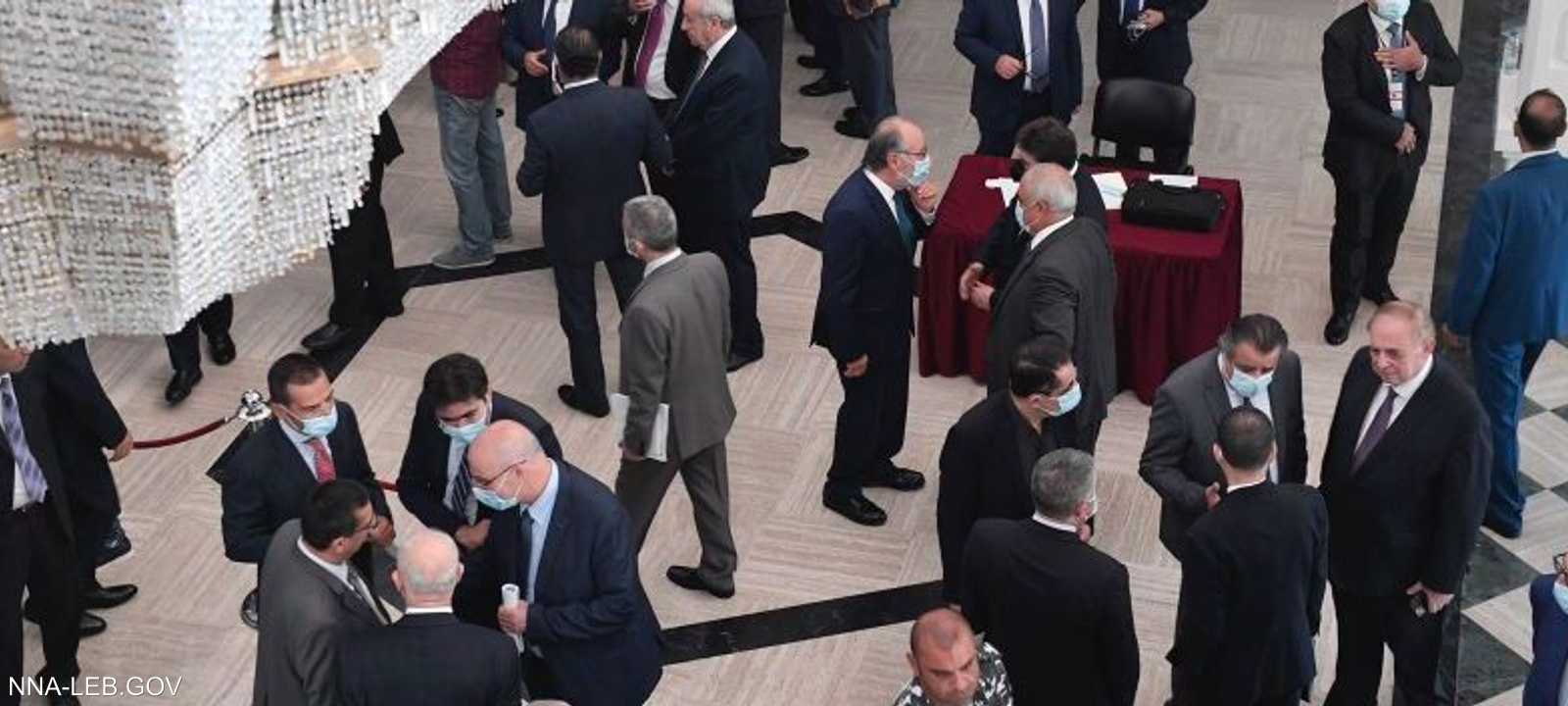 لبنان يعاني أزمة وقود طاحنة