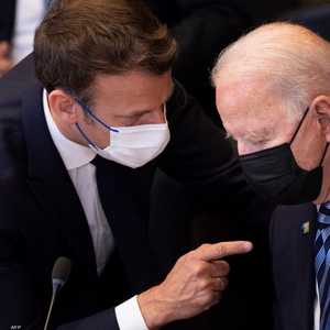 مكالمة منتظرة بين بايدن وماكرون بعد أزمة الغواصات