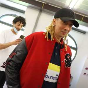 المغني الإيطالي المولود في ميلانو لأبوين تونسيين غالي عمدوني