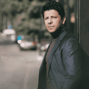 الفنان الأردني إياد نصار