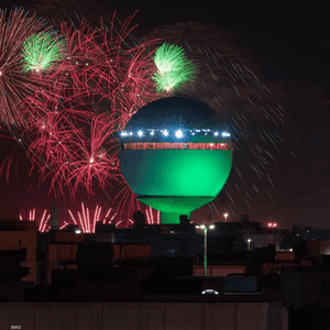 ألعاب نارية احتفالا باليوم الوطني السعودي