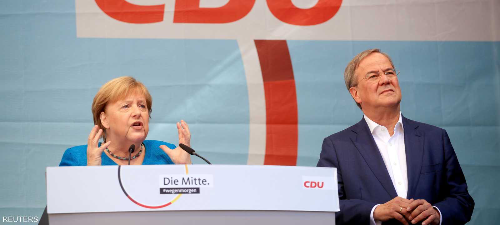 ميركل في محاولة دفع أخيرة لخليفتها في الانتخابات الألمانية