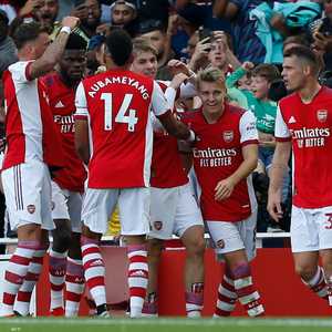 يحتل أرسنال المركز العاشر في الدوري الإنجليزي