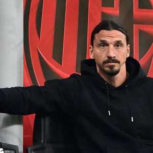 إبراهيموفيتش أهدى نفسه سيارة ثمينة