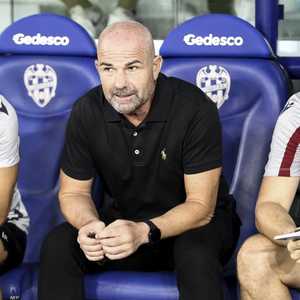 مدرب ليفانتي باكو لوبيز