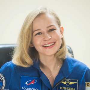 الممثلة يوليا بيريسيلد