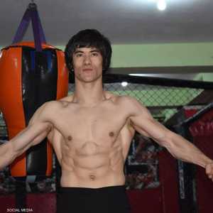 الممثل الأفغاني عباس علي زادة