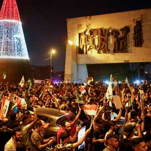 أنصار الصدر  يحتلفون بنتائج الانتخابات العراقية