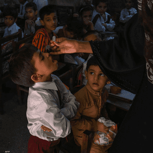 جهود مستمرة لمكافحة شلل الأطفال