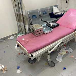 تم تحطيم معدات الطبية والنوافذ والأبواب داخل مستشفى معان