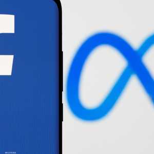 "فيسبوك" غيرت اسمها إلى "ميتا" قبل عام