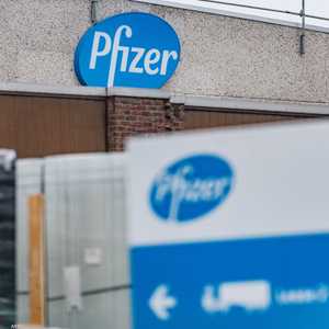 فايزر في قلب سباق محموم لتطوير علاج لكورونا
