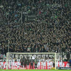 ألمانيا سمحت بعودة الجماهير إلى مدرجات كرة القدم