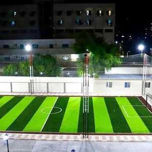 المركز يضم ملعبا لكرة القدم