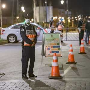 القرار يأتي تبعا لتوصيات اللجنة العلمية والتقنية