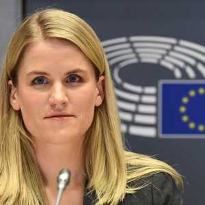 فرانسيس هاوغين، المبلغة عن مخالفات فيسبوك