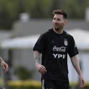 ميسي يتدرب مع المنتخب الأرجنتيني