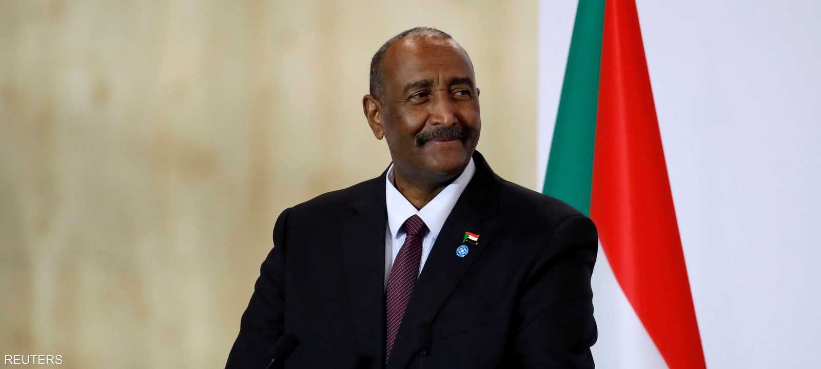 قرر البرهان تشكيل مجلس سيادة انتقالي جديد برئاسته