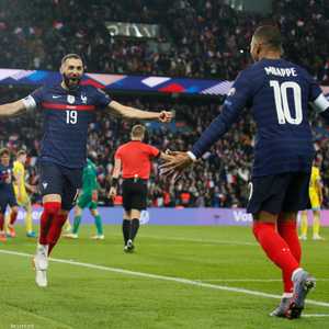 بنزيمة ومبابي تألقا أمام كازاخستان