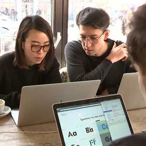 لماذا يقضي جيل Z وقتا أقل في الوظائف؟