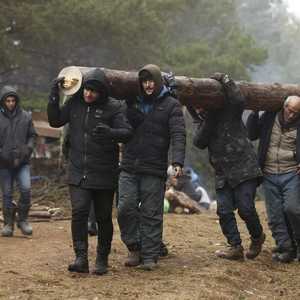 بيلاروسيا متهمة بتنظيم تدفق لاجئين على الحدود مع بولندا