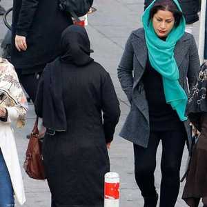 القانون قوبل برفض حقوقي واسع