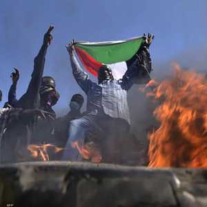 تشهد مدن السودان تظاهرات مطالبة بالمدنية