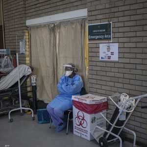 أكد أطباء أن أعراض كوفيد-19 في الغالب خفيفة