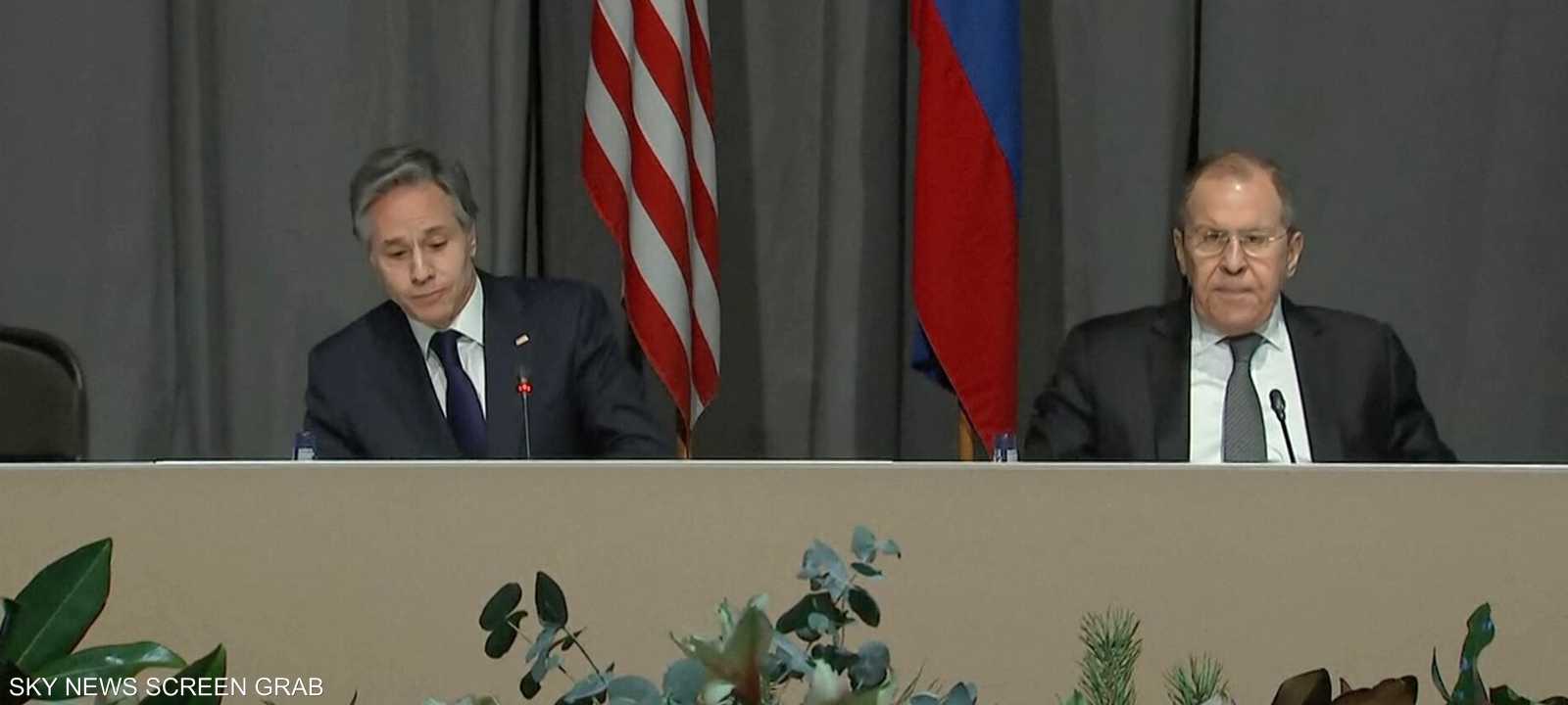 عقد لافروف وبلينكن الخميس مؤتمرا صحفيا