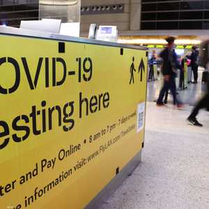 أوميكرون يتمدد في أرجاء العالم