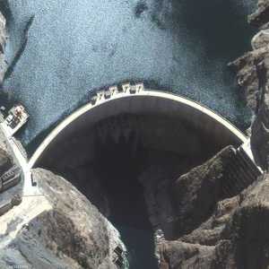 سد تيكيزي يقع شمالي إثيوبيا