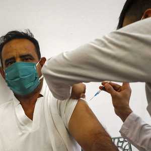 السلطات الصحية في العراق تواصل حملات التطعيم ضد كورونا