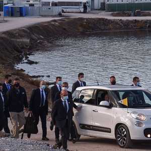 زار البابا فرنسيس، الأحد، مخيم المهاجرين في جزيرة ليسبوس