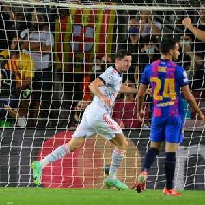 ليفاندوفسكي يتوعد برشلونة