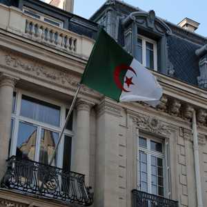مبنى السفارة الجزائرية في باريس