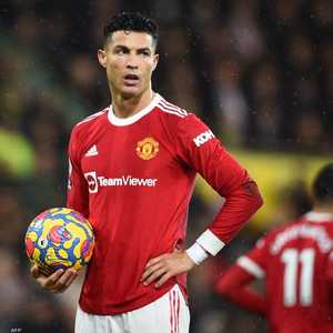 مانشستر يونايتد يواجه "خطر" كورونا