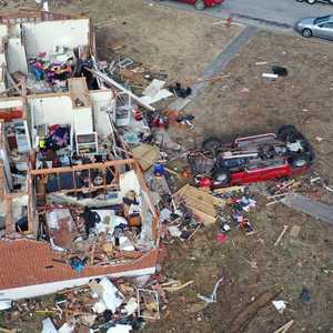 الأعاصير تضرب أجزاء واسعة من الولايات المتحدة