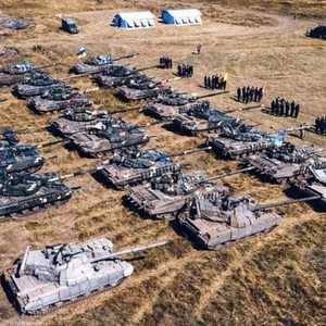 دبابات حديثة دخلت الخدمة في الجيش الأوكراني.